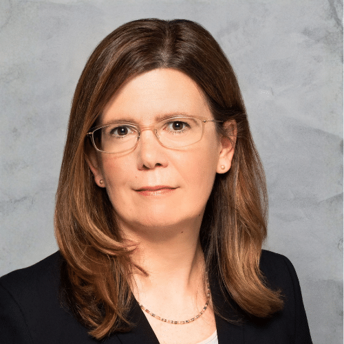 Dr. Bettina Bubach