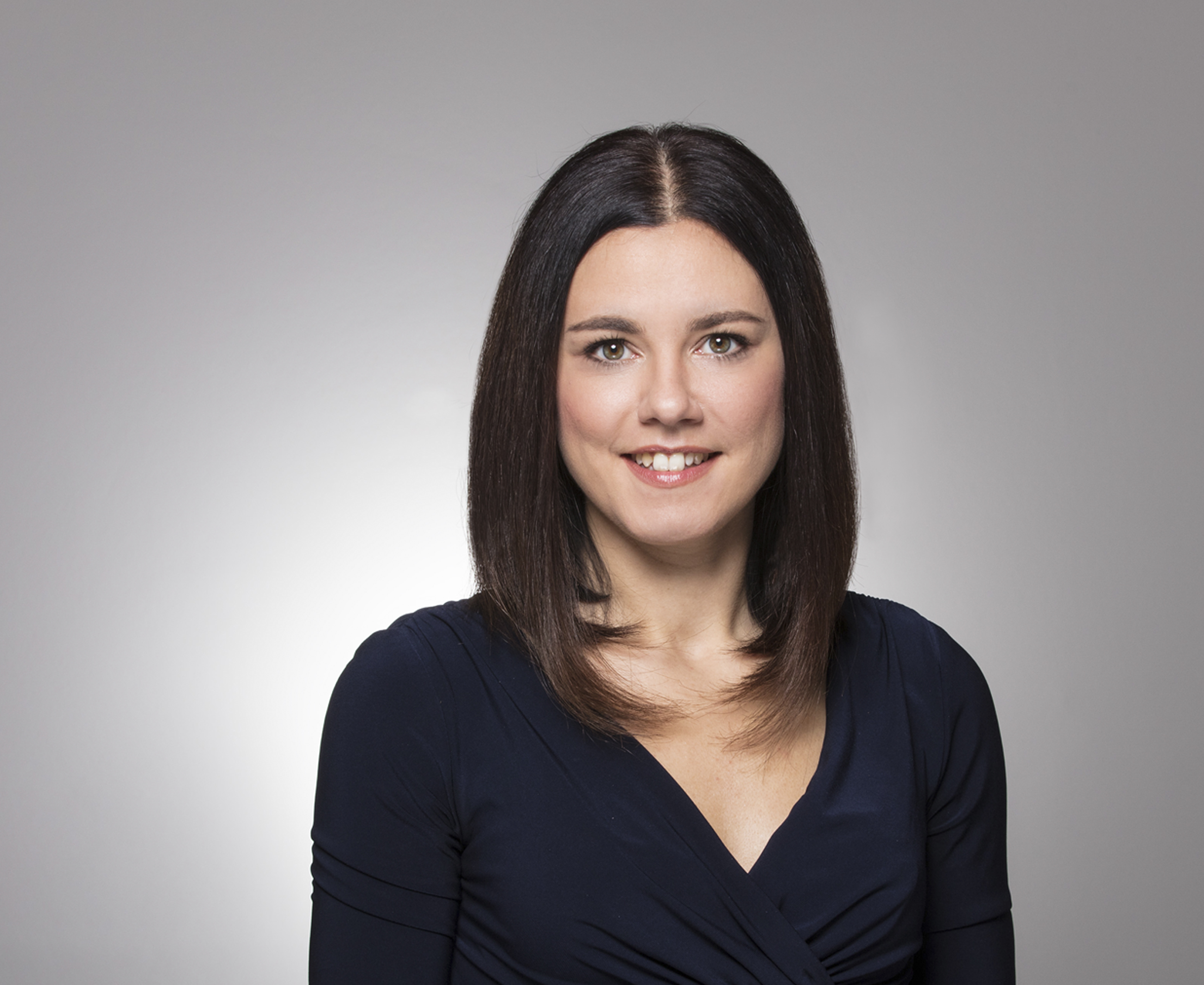 Dr. Burcu Zimmerling