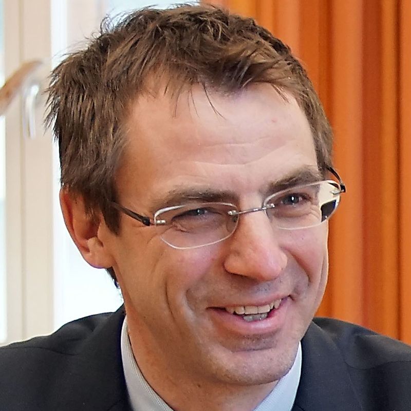Dr. Christian Zieglmeier